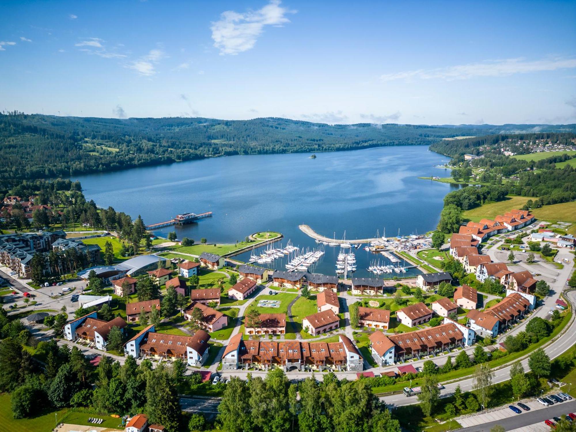 Landal Marina Lipno Apartment Липно над Вълтава Екстериор снимка